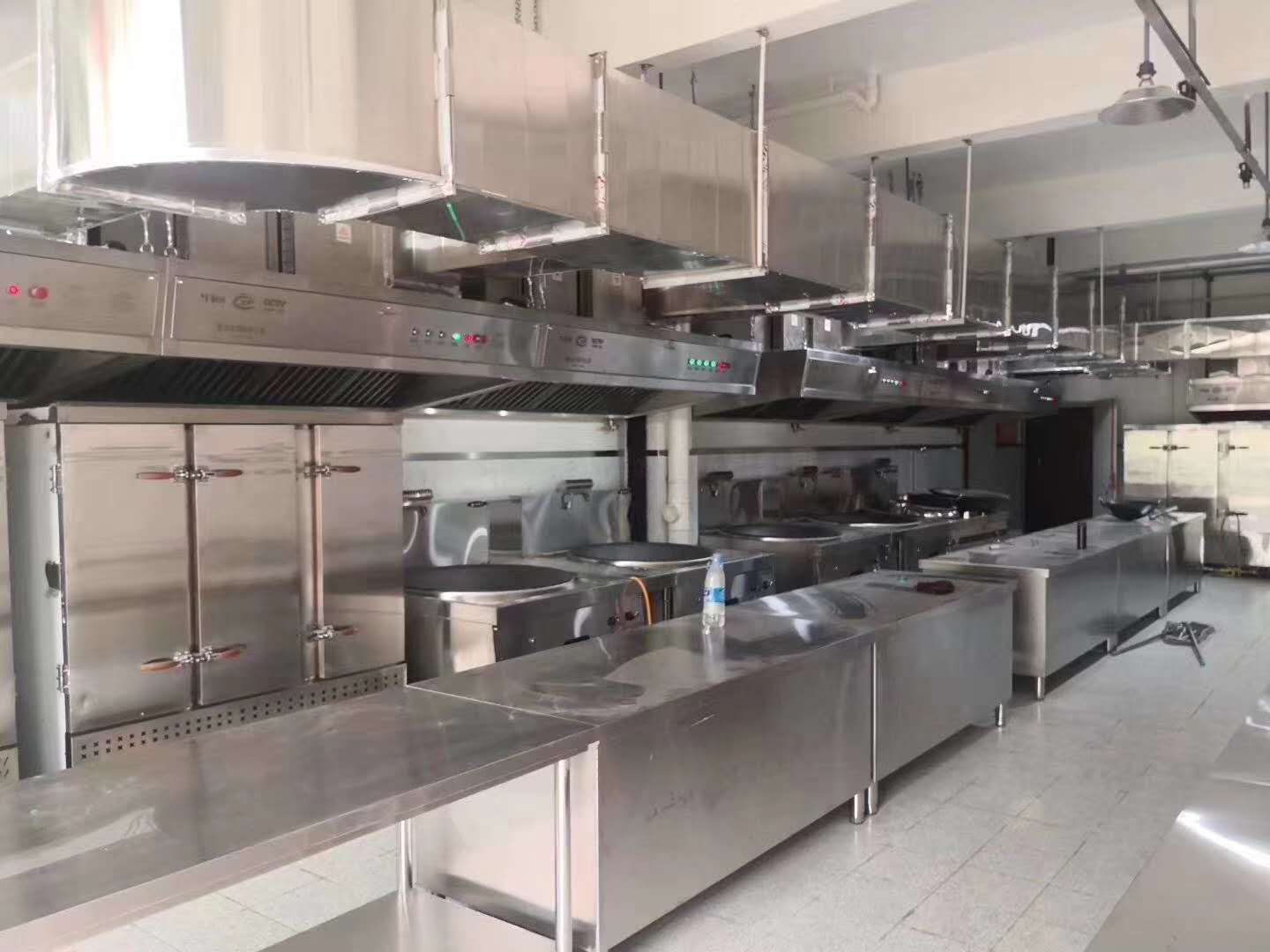 餐厅麻豆91精品91久久久设备