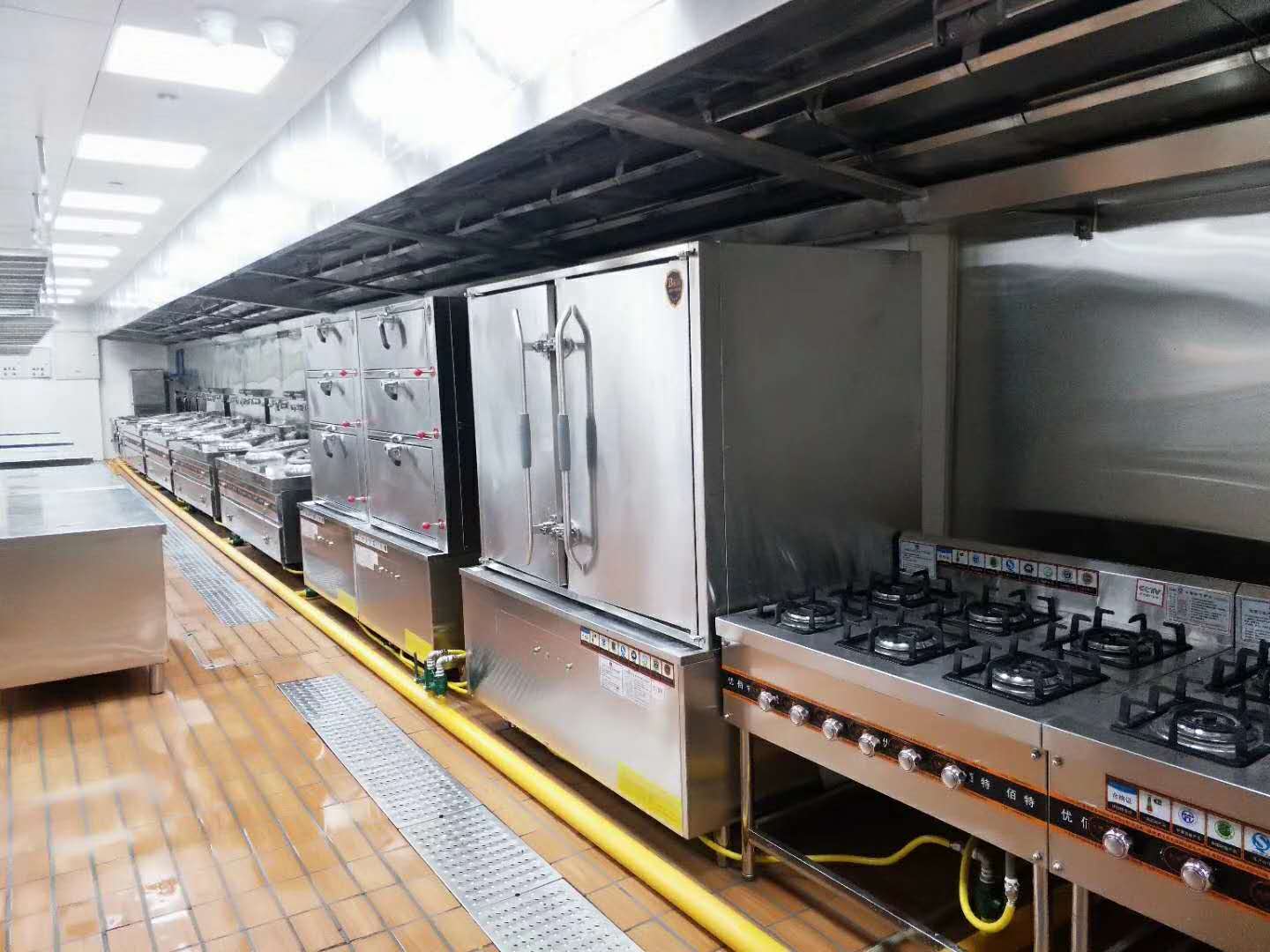 酒店麻豆91精品91久久久设备