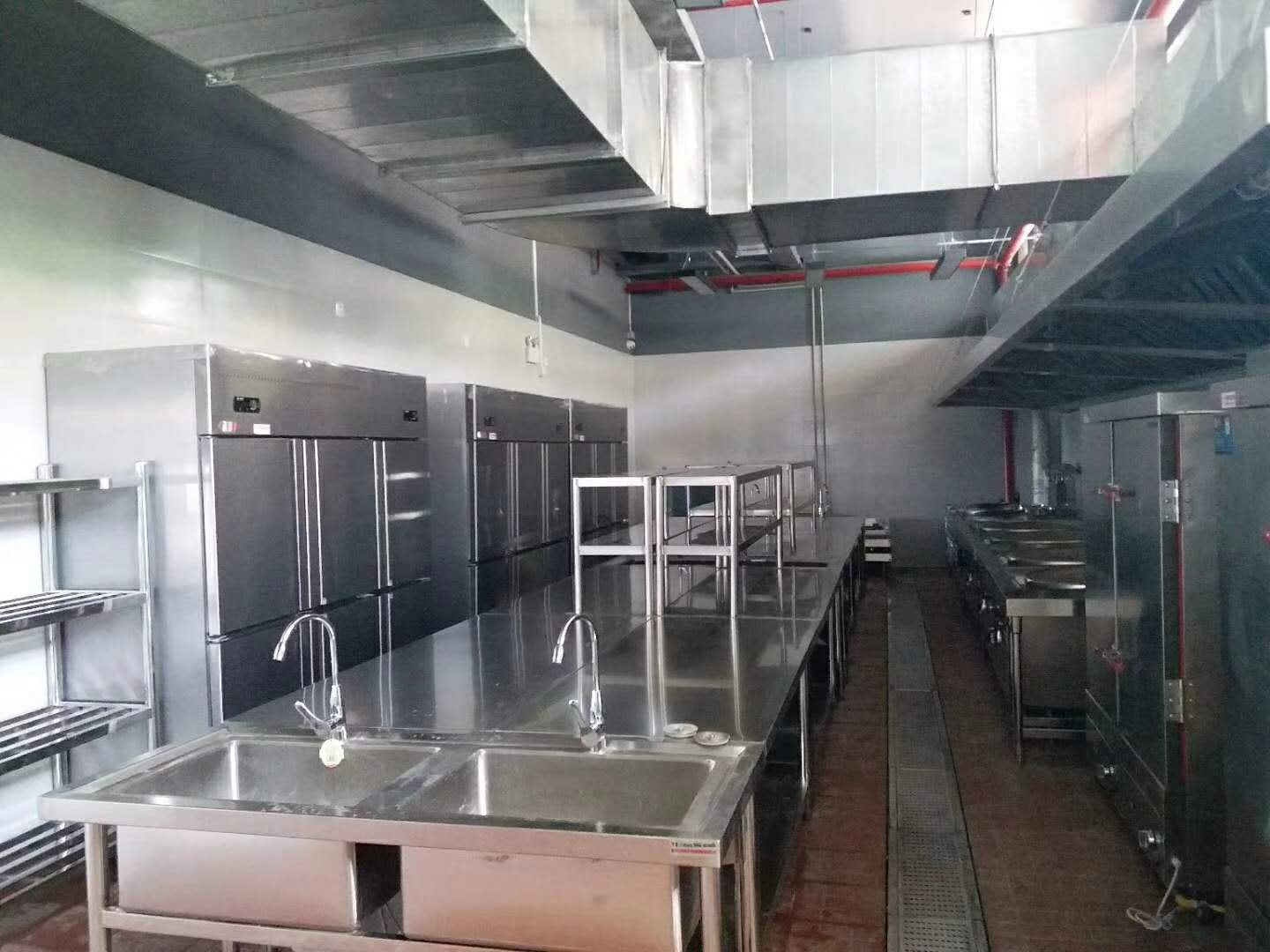 成都食堂麻豆91精品91久久久设备公司告诉你食堂麻豆91精品91久久久设备的保养与安装